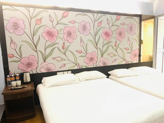 غرفة رباعية بسريرين مزدوجين، REGIN HOTEL 1/5