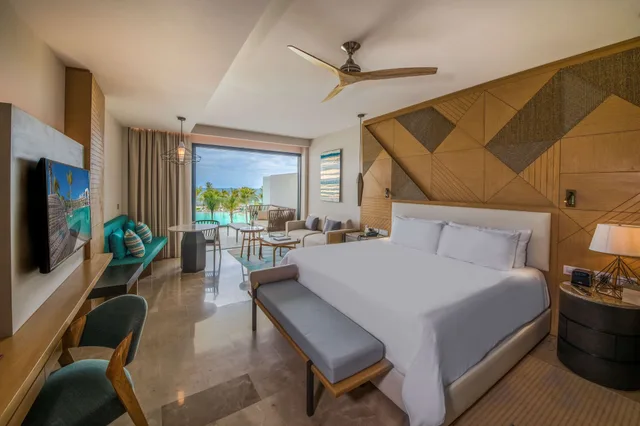 Romance, Junior Suite, King Bed, Partial Ocean View، Haven Riviera Cancun Resort & Spa All Inclusive - Adults Only 1/2