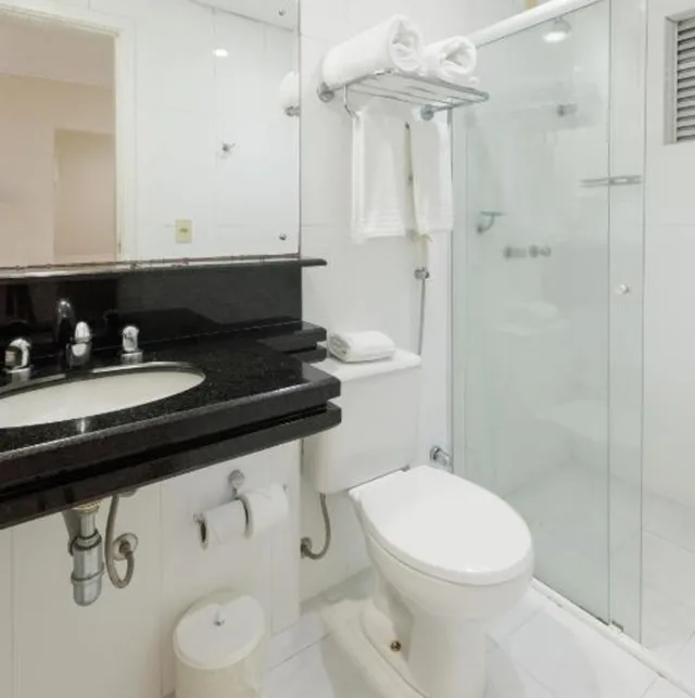 لوفت بسريرين منفصلين مع أريكة، Hotel Le Village Distribuited By Intercity 2/3