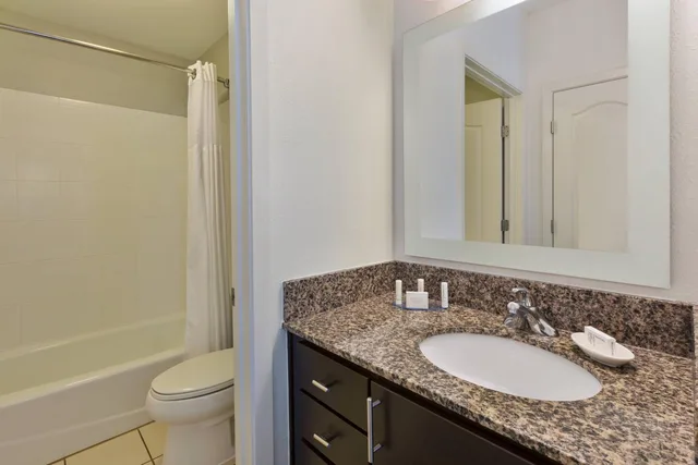 جناح بغرفتي نوم، Towneplace Suites Nashville Airport 4/4