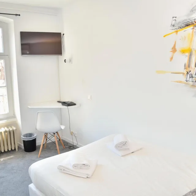 غرفة صغيرة مزدوجة، Hotel des Arts 2/6