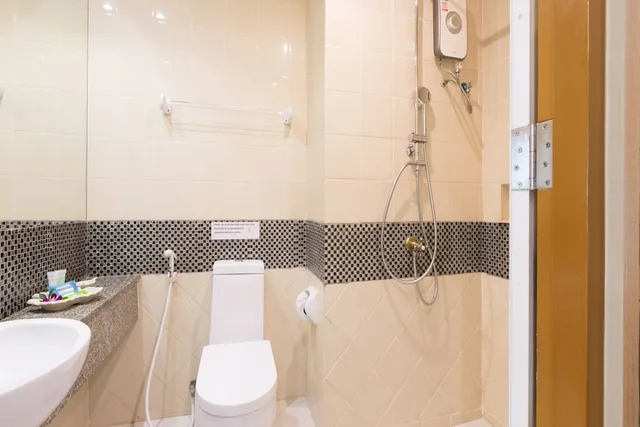 غرفة بسرير مزدوج أو سريرين منفصلين بإطلالة على البحر، Anda Beachside Hotel 4/5