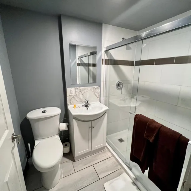 غرفة بسرير مزدوج، HWY 17 Hotel 5/6