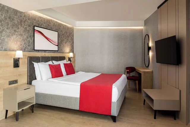 Suite, King Bed, French Bed, Land Side, Balcony، Ramada by Wyndham Dalaman 2/3