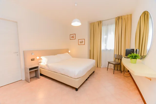 شقة بإطلالة على البحيرة بغرفتي نوم، Residence Il Sogno 4/10