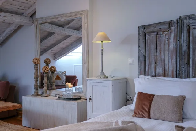 Deluxe, Suite, Double Bed, Stair Access Only, Sofa, Balcony, Attic, Amymone and Adiandi 3/10