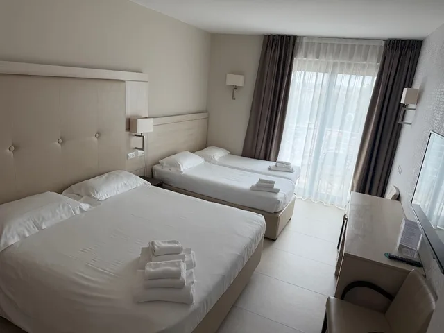 Superior, Quadruple, 4 Beds, Porto Azzurro 1/8
