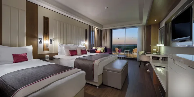 Superior, 1 Double and 1 Single Bed, Lateral Side Sea View, Sofa، Trendy Lara Hotel 4/10