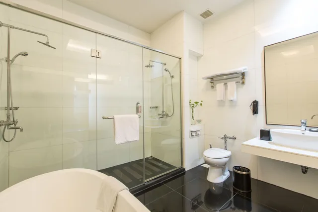 جناح رئاسي بسرير كينج، Merlynn Park Hotel 7/9