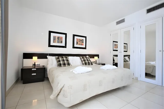 شقة ثلاثية بغرفتي نوم، Beverly Hills Suites - Excel Hotels & Resorts 1/1