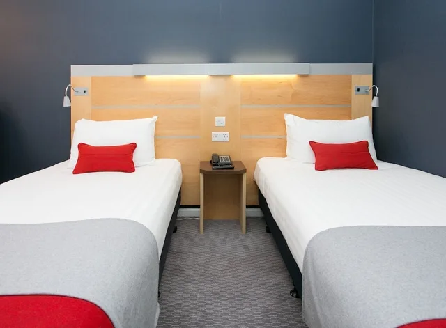 Standard, Twin Beds, Holiday Inn Express Antrim 3/5