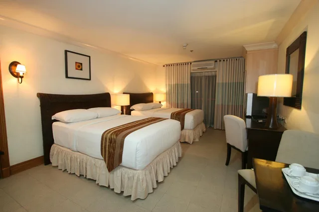 جناح ديلوكس بسريرين مزدوجين بغرفتي نوم، Crown Regency Suites Mactan 3/3