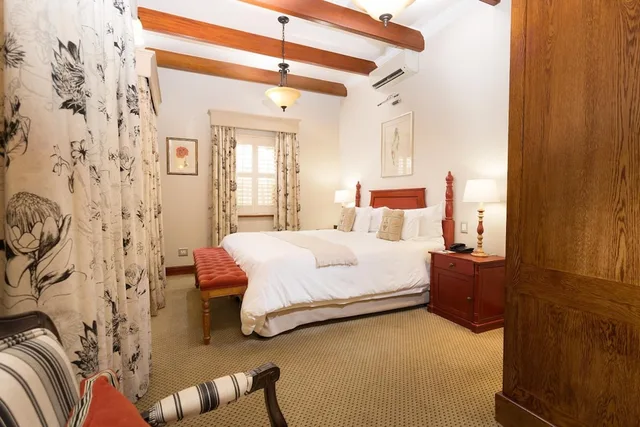 غرفة قياسية بسرير مزدوج، Coopmanhuijs Boutique Hotel and Spa 2/4