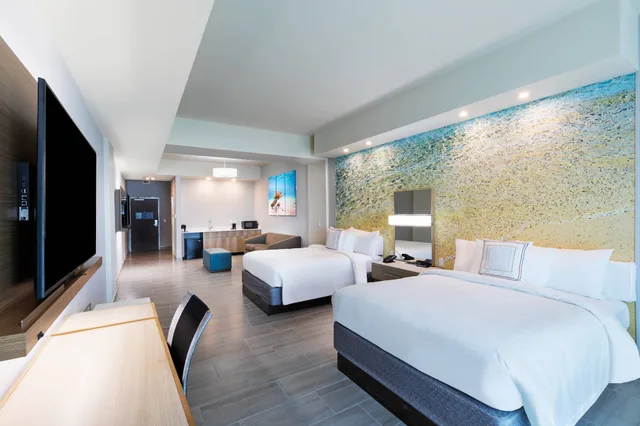 Suite, Multiple Beds, Ocean View, Balcony، Courtyard by Marriott South Padre Island 1/10