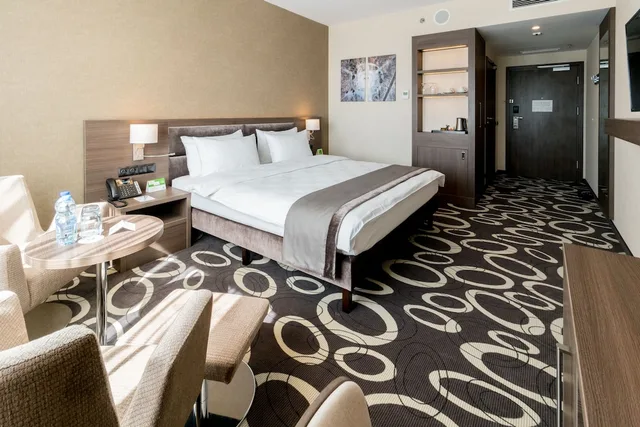 غرفة بريميوم بسرير فردي، HOLIDAY INN DABROWA GORNICZA 6/8