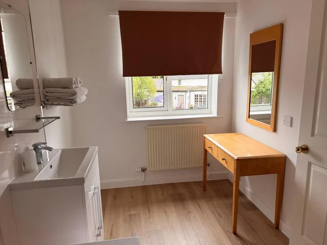 غرفة كلاسيكية بسرير كينج، Burlton Inn 8/8