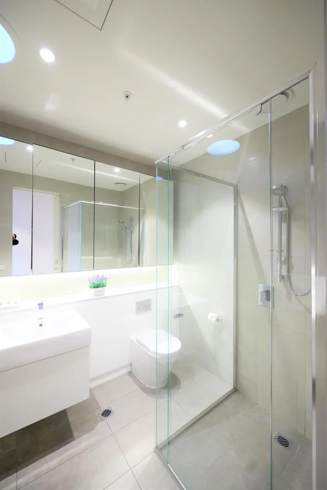 Family, Penthouse, Apartment, 2 Double Beds, Sofa، Arrow On Swanston 5/5