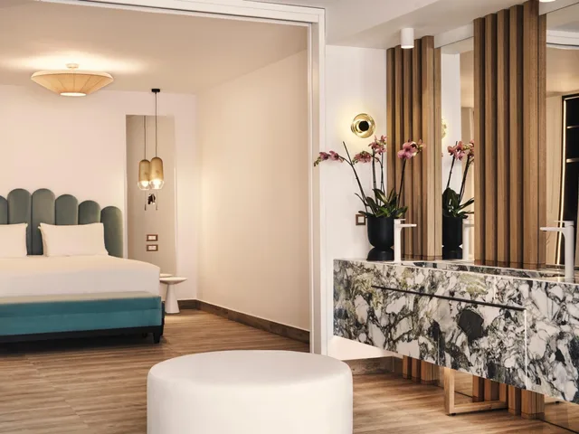 جناح شهر العسل بسرير كينج بإطلالة على البحر بجاكوزي، Cresanto Luxury Suites 5/9