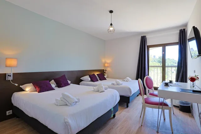 غرفة سوبيريور رباعية، Hotel Perla Riviera 8/10