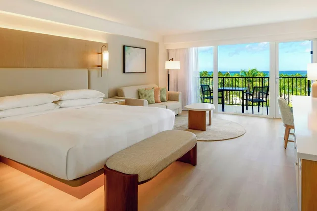 Room, King Bed, Ocean View, Aruba Marriott And Stellaris Casino 1/7