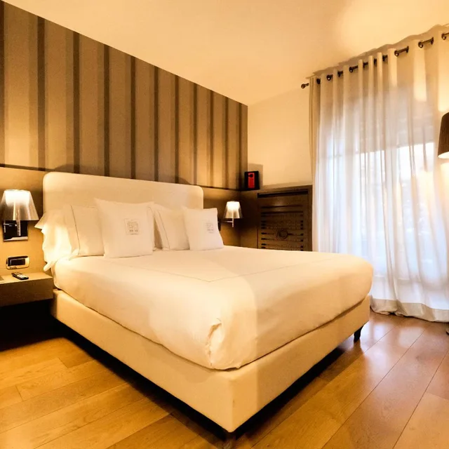 Standard, Double Bed, Ambra Cortina Luxury Fashion Boutique Hotel 4/10