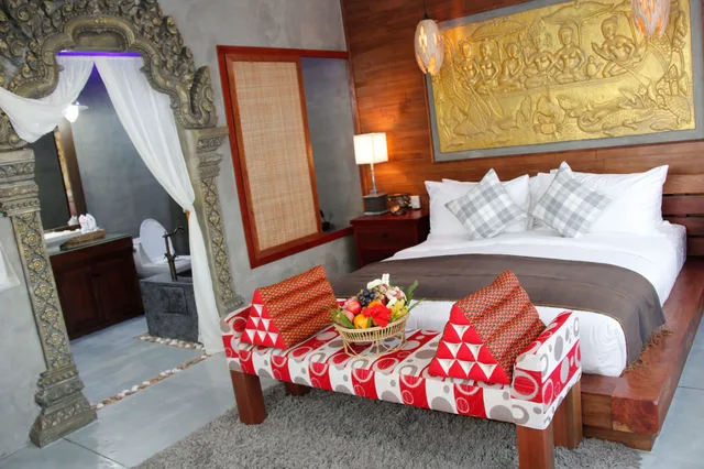 جناح ديلوكس بسرير كينج بشرفة، Cambana D Angkor Suites 2/3