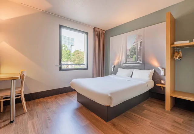 غرفة بسرير مزدوج لذوي الإعاقة، B&B Hotel Mulhouse Centre 1/6