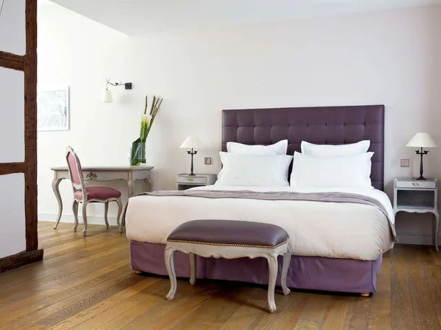 غرفة بريستيج بسريرين منفصلين وسرير كينج، Cour du Corbeau Hotel Strasbourg - MGallery Collection 1/7