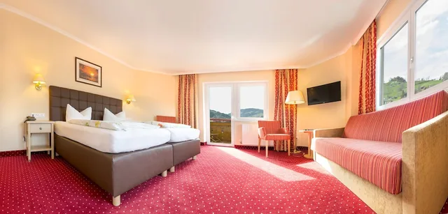 غرفة ديلوكس بسرير كينج، Hotel Schneeberger 3/10