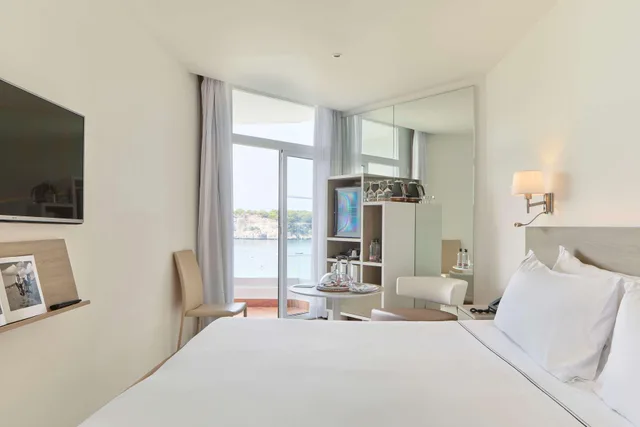 Melia, with View، Melia Cala Galdana 2/8