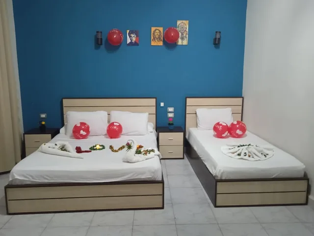 غرفة ديلوكس رباعية بأربعة أسرّة بشرفة، Hostgram Hostel 4/10