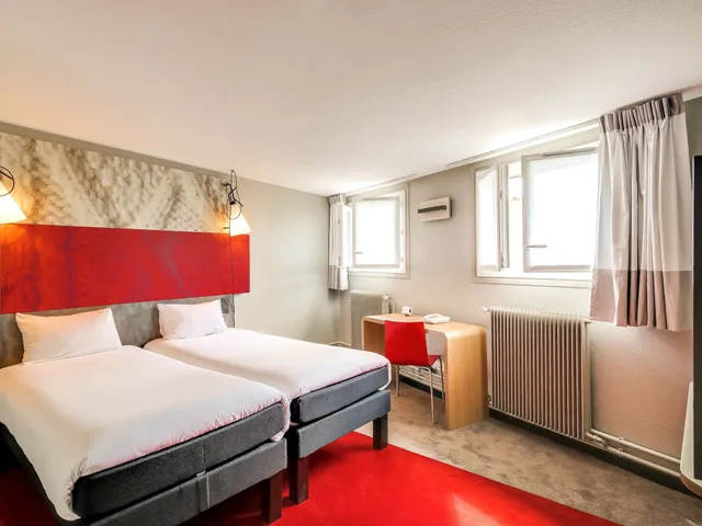 Standard, Twin Beds, ibis Paris Grands Boulevards Opera 9th Hotel 3/10