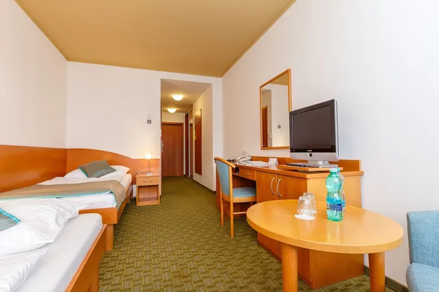 غرفة بسريرين منفصلين، Hotel Thermal 2/6