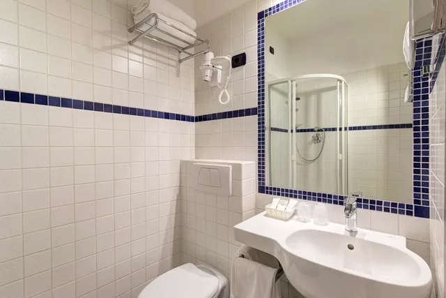 Comfort, Double Bed, Hotel San Giusto 2/3