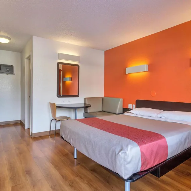 غرفة بسرير كينج لذوي الإعاقة، Motel6 Santa Rosa - South 1/4