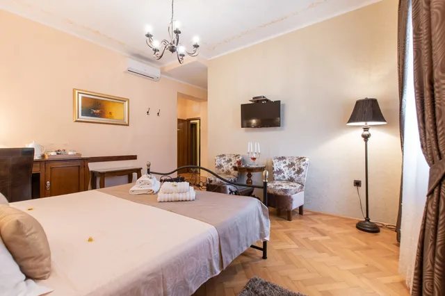 غرفة ديلوكس بسرير كوين، Unique Luxury Rooms 3/5