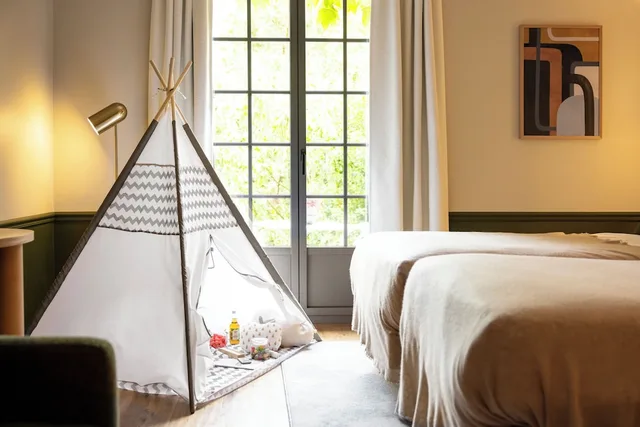 غرفة عائلية بسريرين منفصلين وسريرين كينج بغرفتي نوم، Hostellerie La Briqueterie 5/6