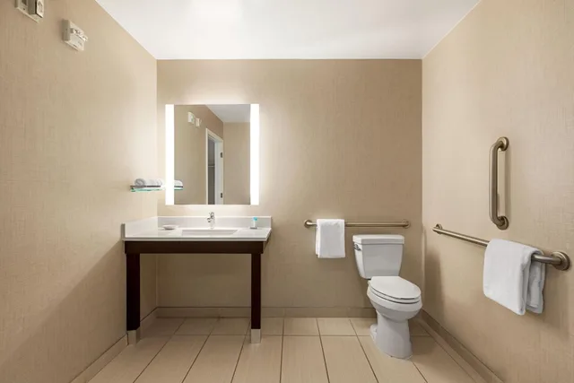 جناح بسرير كينج بغرفتي نوم، RESIDENCE INN DENVER CHERRY CREEK 4/7