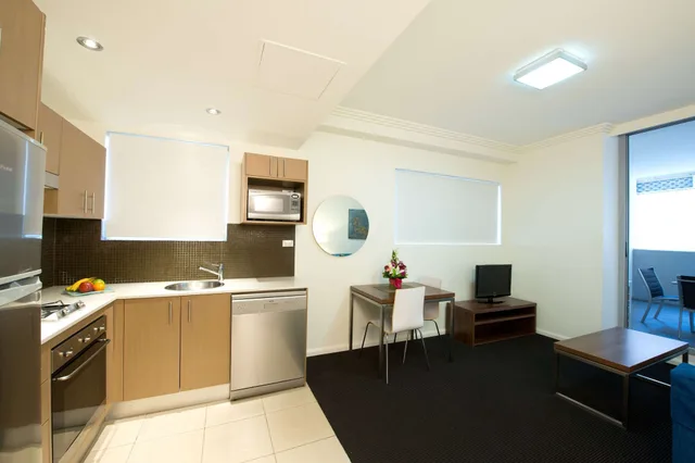 شقة استوديو بسرير كوين بإطلالة على المدينة، Apx World Square Apartments 6/6