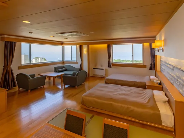 غرفة يابانية غربية بفراش فوتون، Shiretoko Daiichi Hotel 2/8