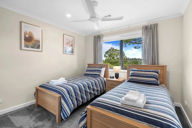 2 Bedrooms, Yarrabe, Villa, Queen and Twin Beds، Bungunyah Apartments 1/2