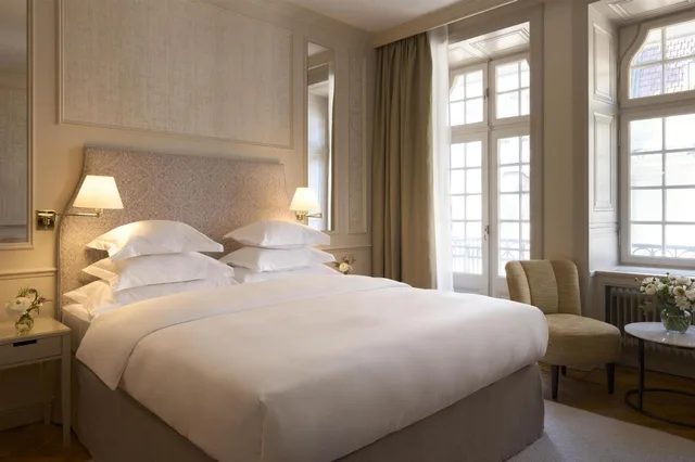 غرفة سوبيريور بشرفة، Diplomat Hotel 1/5