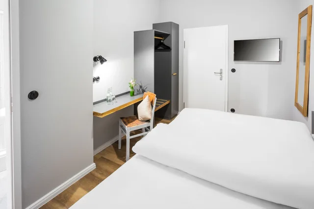 Mini, Double Bed، Anna 1908 4/5