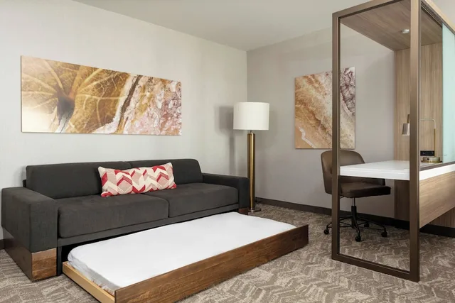 Suite, 2 Queen Beds, Trundle Bed, Mountain View, Balcony, Springhill Suites By Marriott Great Falls 1/4