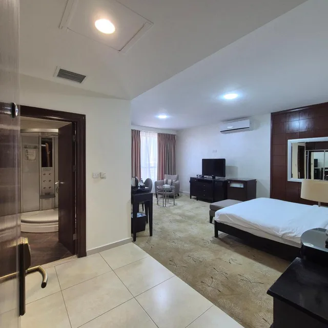 Junior Suite, Deluxe, LE VENDOME HOTEL 1/9