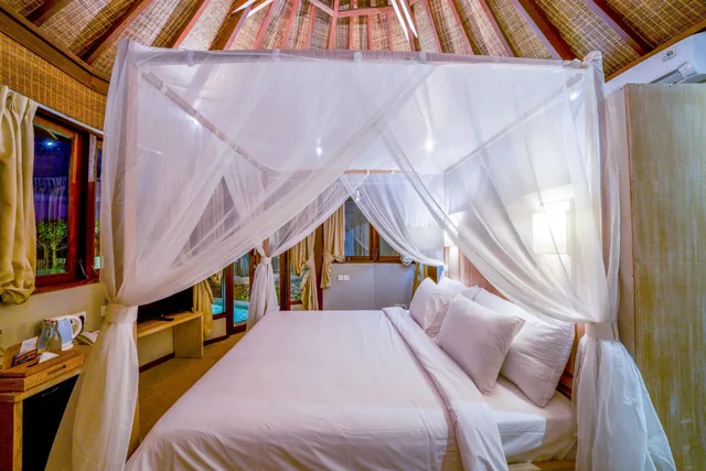 فيلا بسريرين كينج بإطلالة على البحر بغرفتي نوم بمسبح خاص، Blue Lagoon Avia Villas 1/3