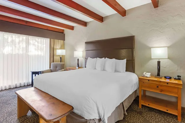 غرفة قياسية بسرير كينج لذوي الإعاقة، Best Western Mission Inn 2/7