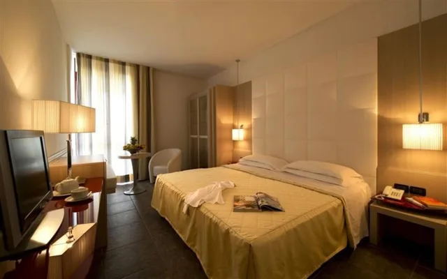 Family, Triple, Murphy Bed، Grand Hotel Admiral Palace 1/3