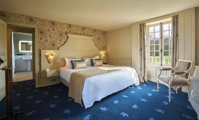 Deluxe, King Bed, LE CHATEAU D'AUDRIEU 3/10