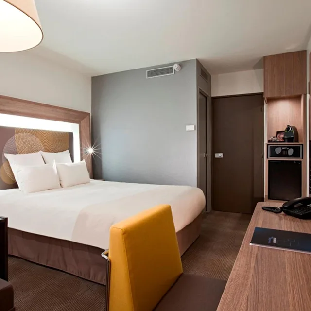 غرفة سوبيريور بسرير كوين مع أريكة، Novotel Paris La Defense Esplanade 6/10